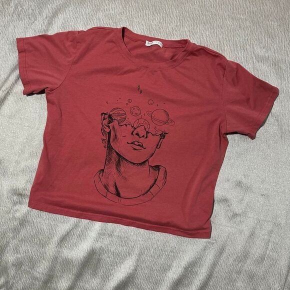 Blush colored day dreamer graphic tee with space design size Large - Picture 1 of 5